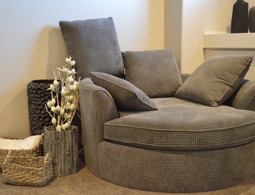 3 Easy Sofa Cleaning Tips Everyone Should Know
